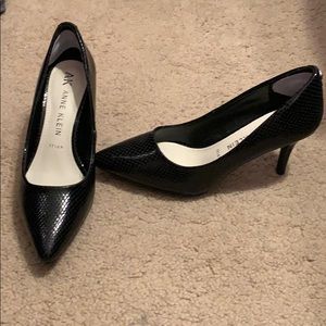 Anne Klein iFlex Black Heels